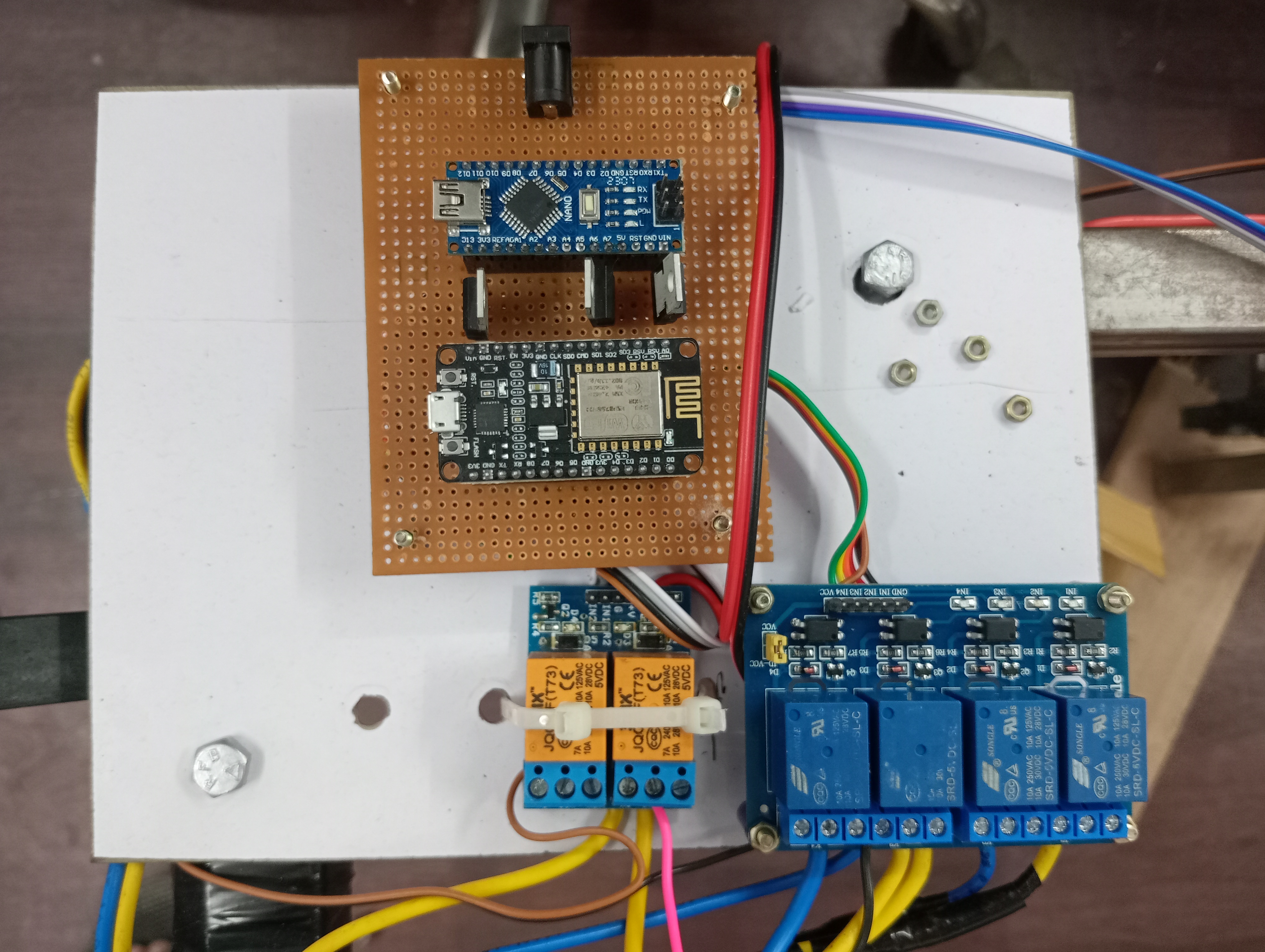 A Collaborative Internet Of Things Architecture For Smart Cities And Environmental Monitoring
