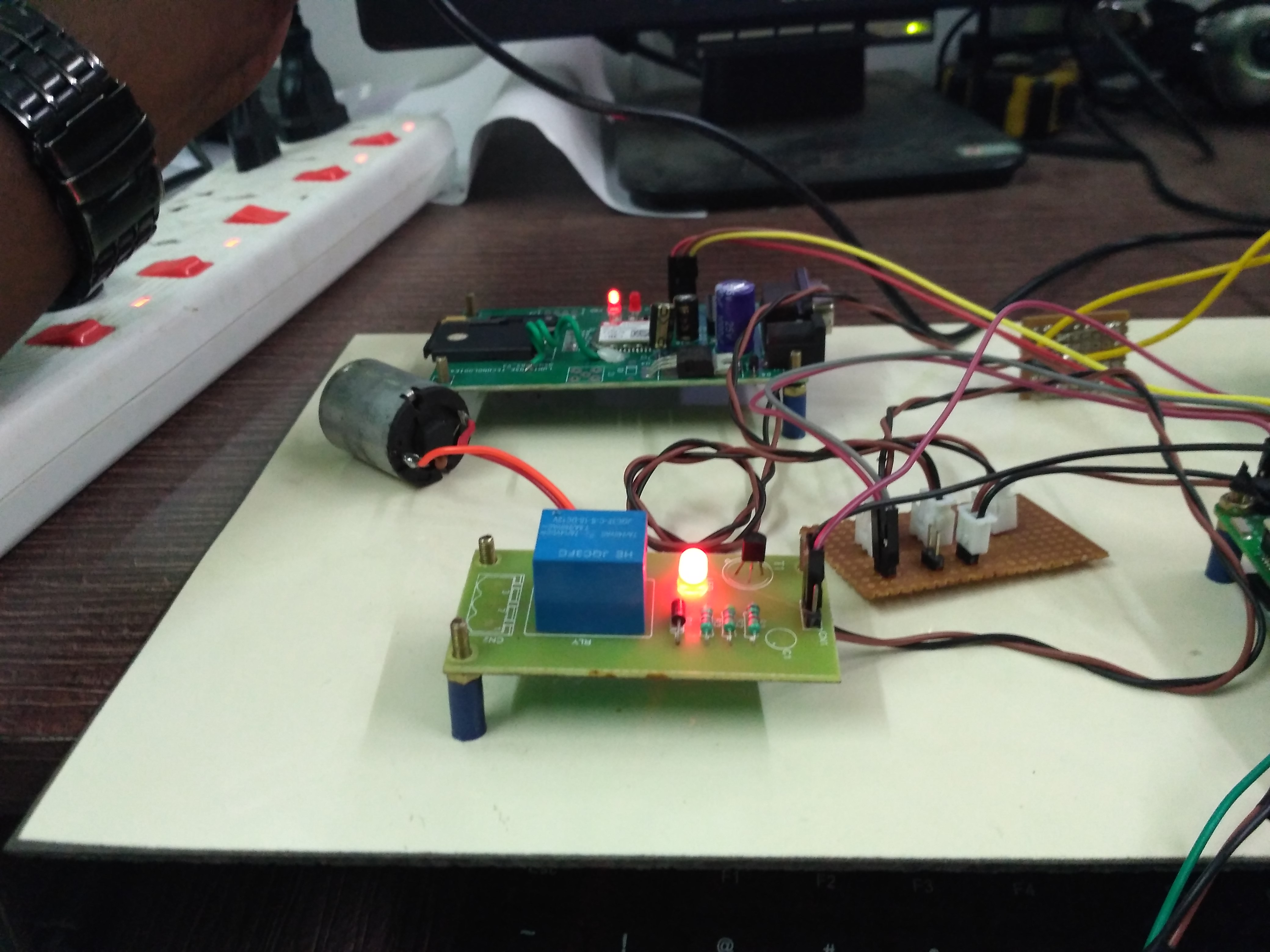 Wireless Black Box Using MEMS Accelerometer And GPS Tracking For Accidental Monitoring Of Vehicles